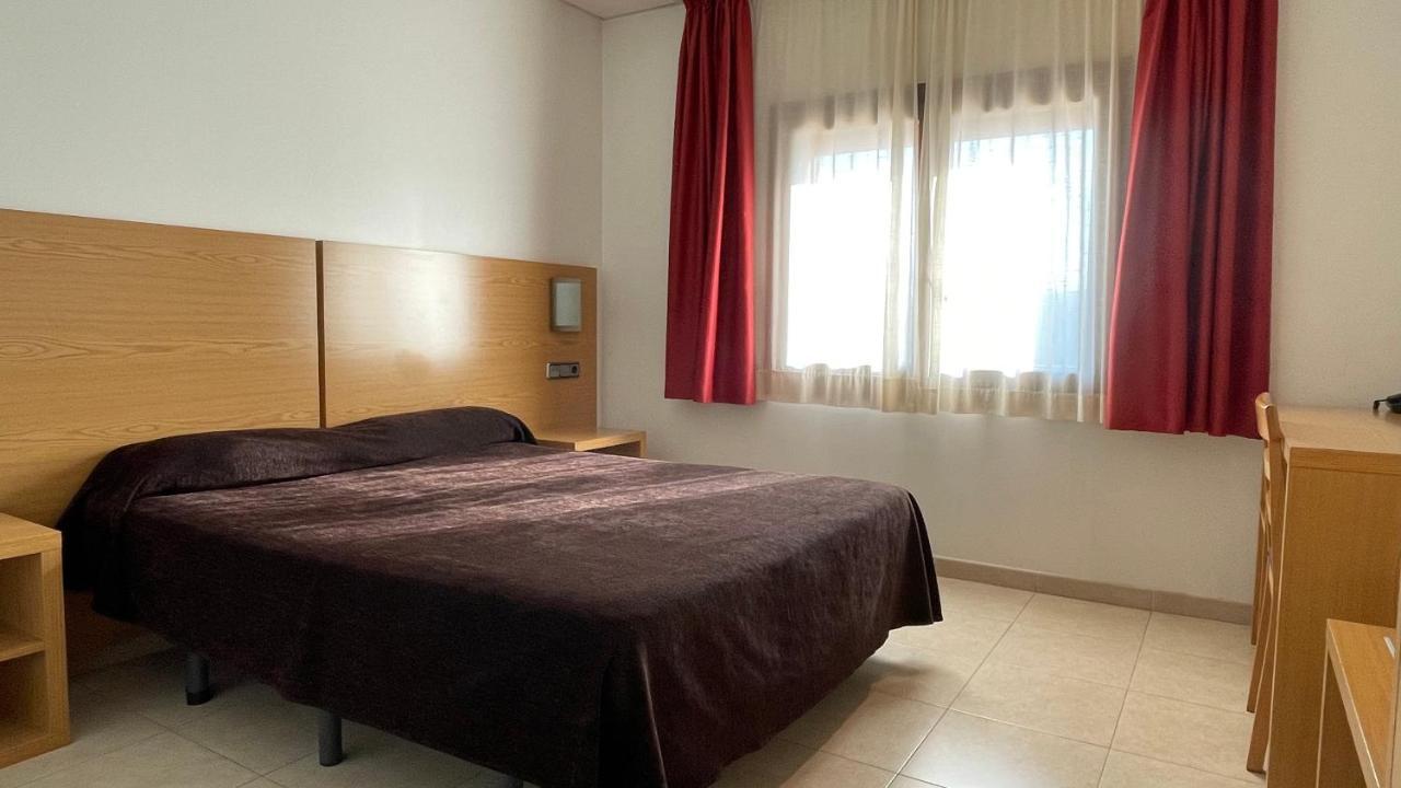 Hotel Font Del Pla La Jonquera Dış mekan fotoğraf