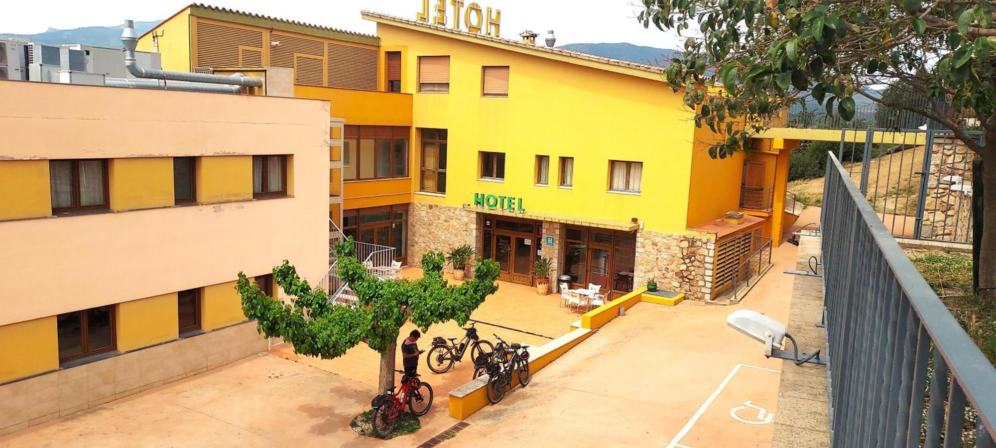 Hotel Font Del Pla La Jonquera Dış mekan fotoğraf