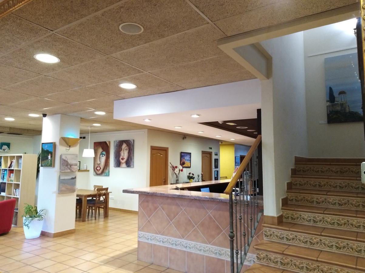 Hotel Font Del Pla La Jonquera Dış mekan fotoğraf