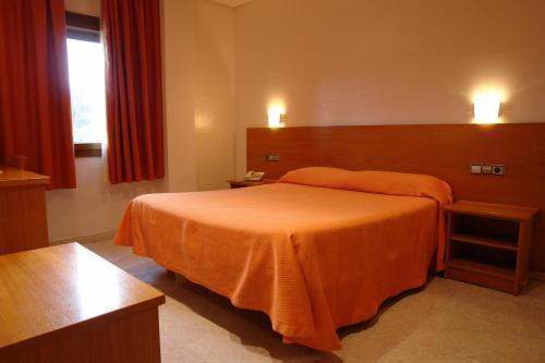 Hotel Font Del Pla La Jonquera Dış mekan fotoğraf